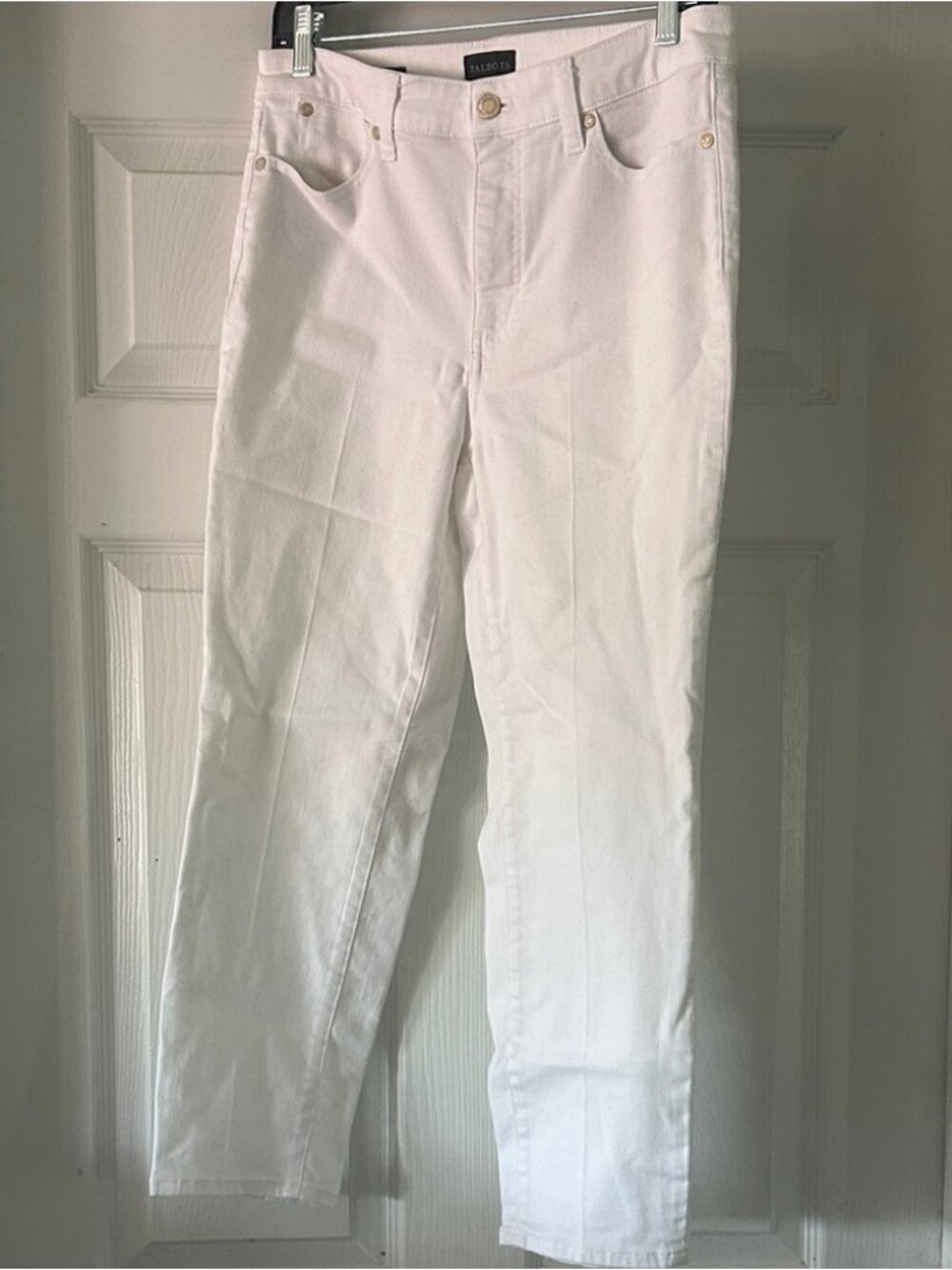 Women's Crisp White Straight Leg Jeans
